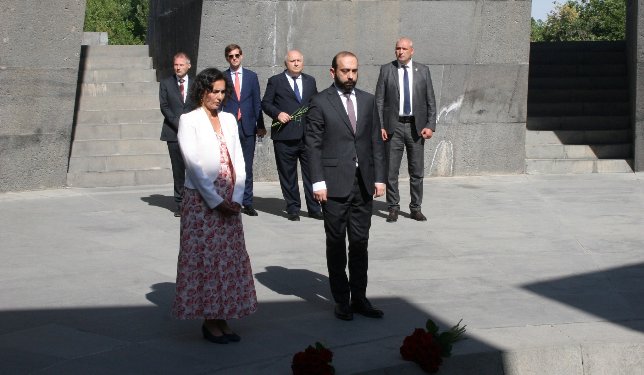 Բելգիայի ԱԳ նախարարն այցելել է Հայոց ցեղասպանության հուշահամալիր