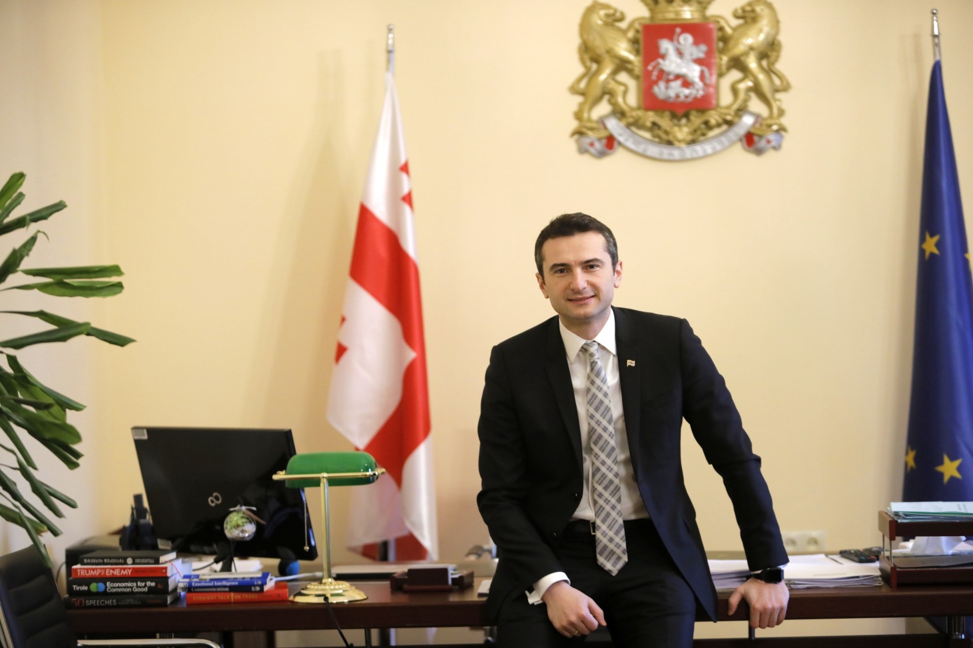 Спикер парламента Грузии Каха Кучава подал в отставку 