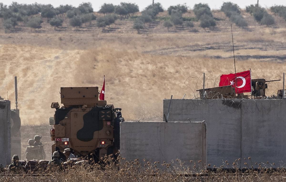 Сирийская армия взяли под контроль наблюдательный пункт турецкой армии в Идлибе