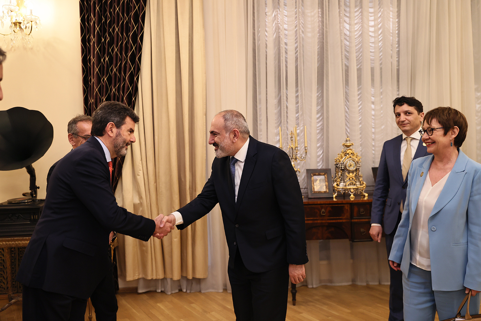 Пашинян и президент ЕБРР обсудили ход реализации совместных проектов