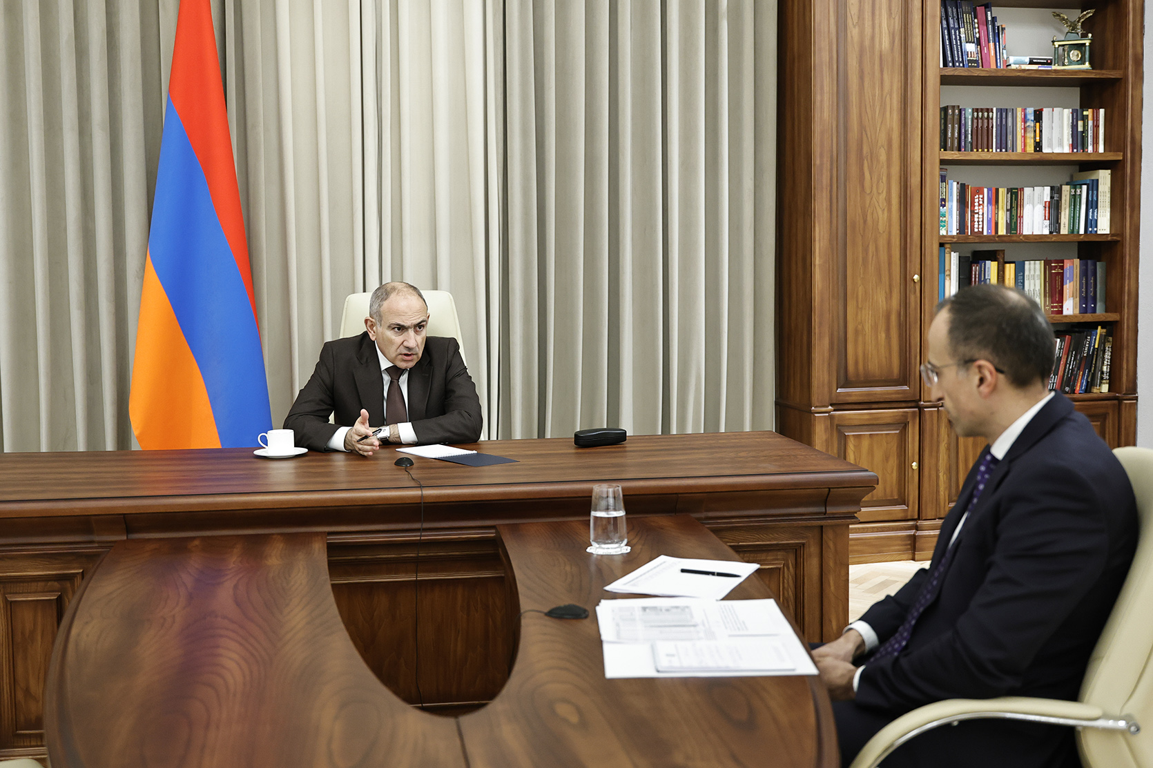 Փաշինյանն ու Թորոսյանը քննարկել են թոշակների բարձրացումը