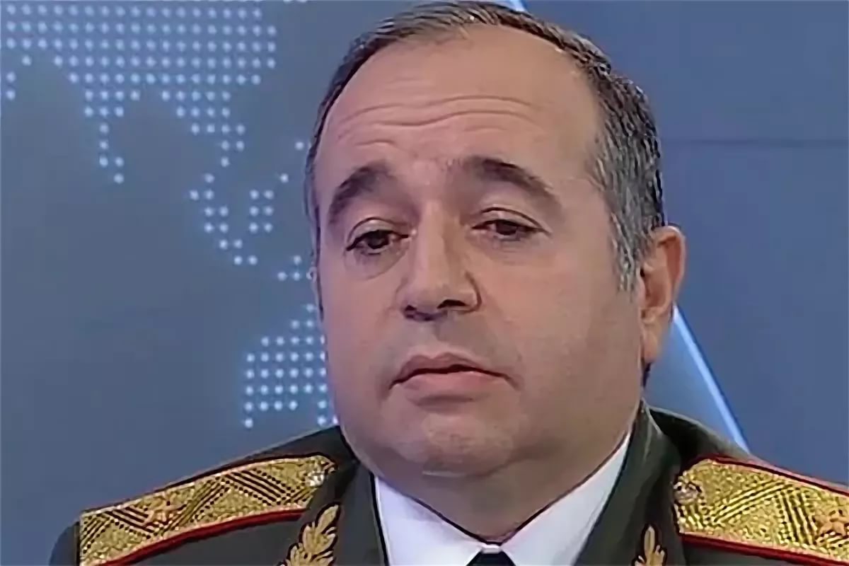 Аршак Карапетян освобожден с должности советника Никола Пашиняна