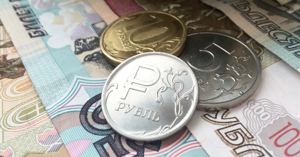 Падение курса рубля: Минэкономразвития допустило ускорение инфляциие