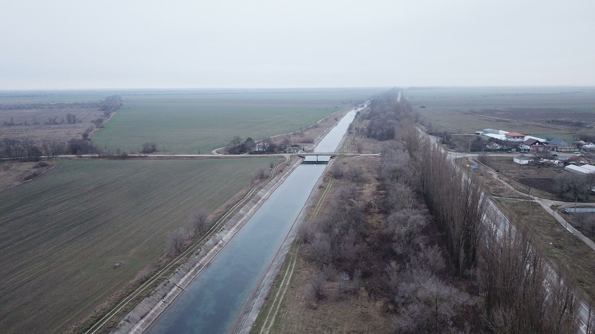 Российские войска вышли к Херсону и восстановили подачу воды в Крым