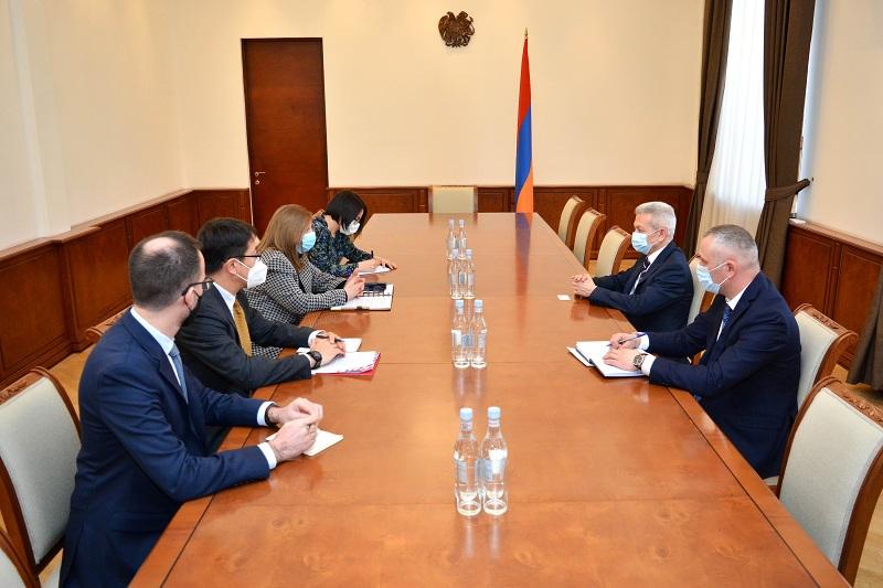 Министр финансов Армении и посол США договорились об углублении сотрудничества