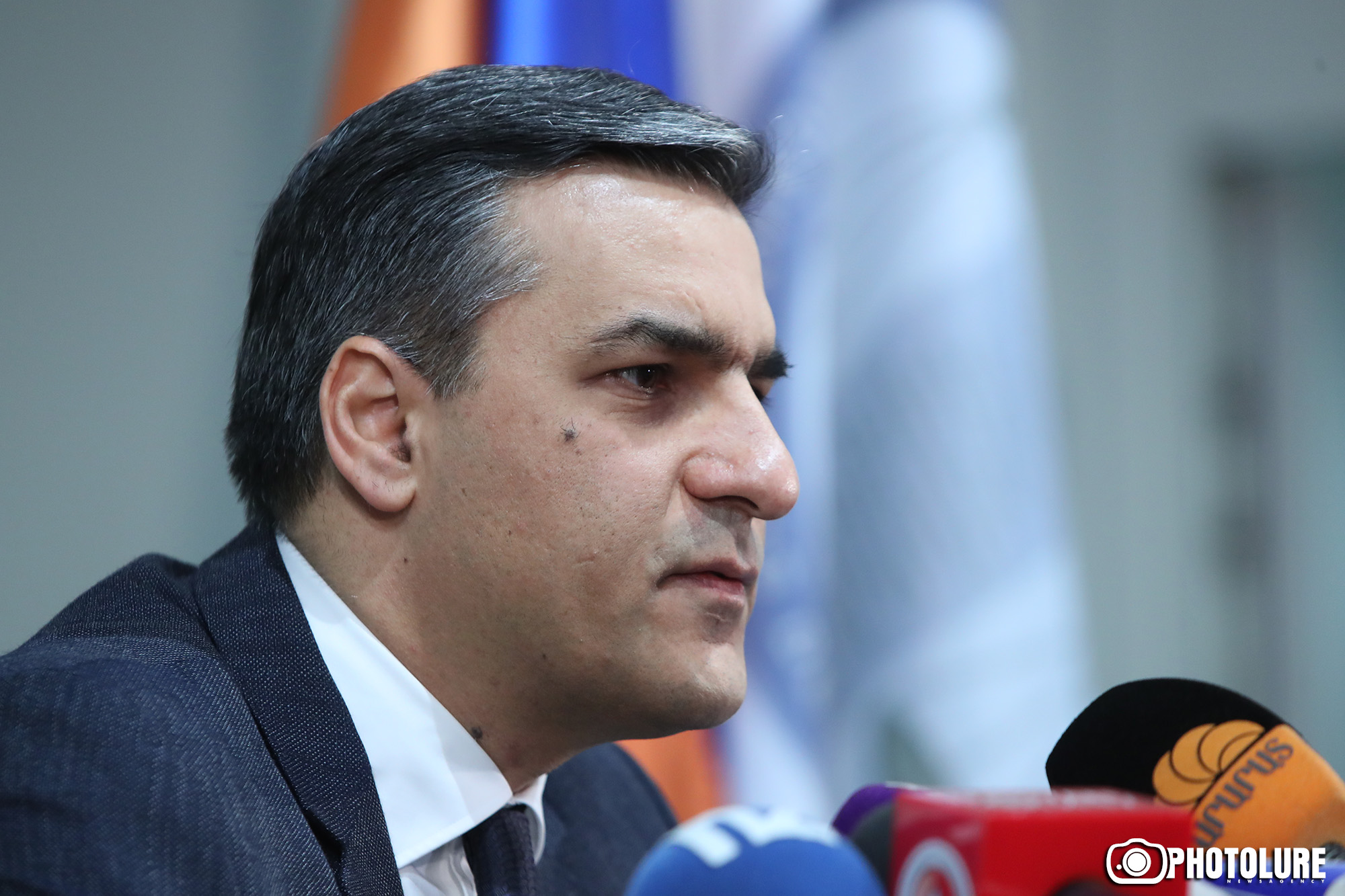 Призыв Никола Пашиняна в высшей степени опасен - Омбудсмен Армении