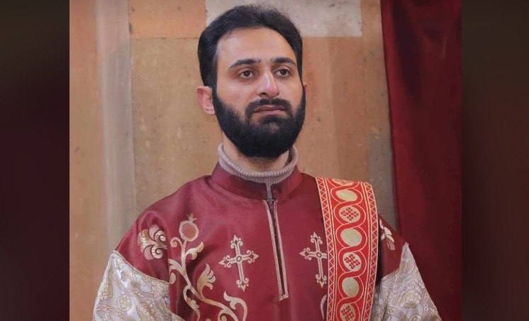 Суд арестовал на два месяца диакона Грайра Акопяна