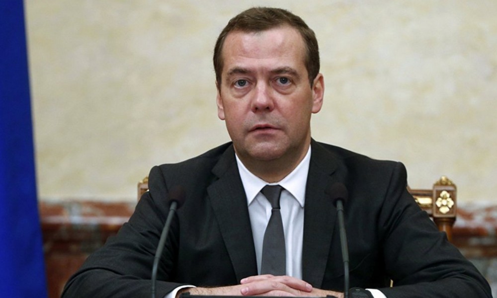 Дмитрий Медведев с официальным визитом посетит Армению - газета