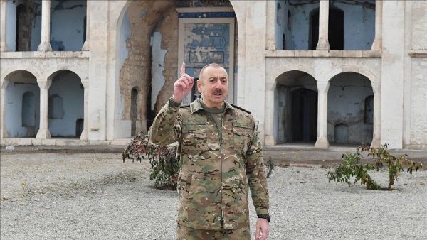 Алиев перефразировал Пашиняна в оккупированном Агдаме