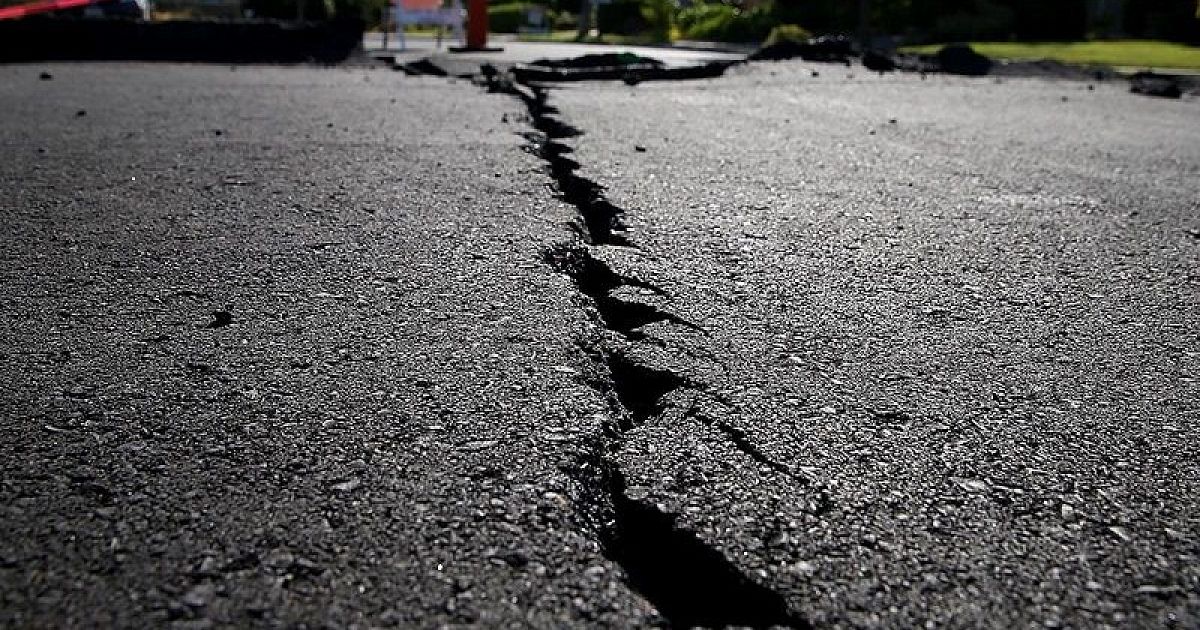 Специализированные группы МЧС Армении изучат последствия землетрясения