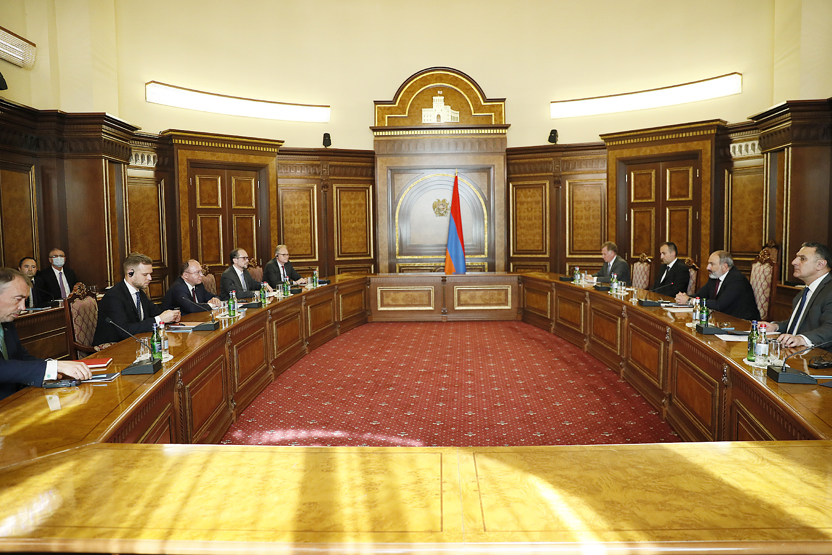 Пашинян: Армения готова ответить на гуманитарный шаг по возвращения из Баку пленных 