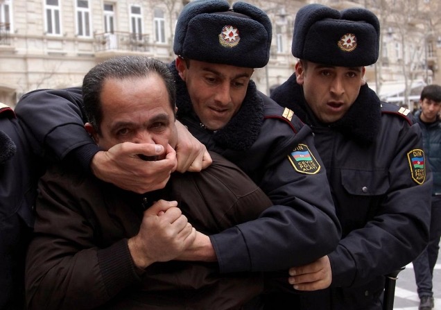 Конгрессмен: Азербайджан хочет, чтобы США закрыли глаза на проблему с правами человека