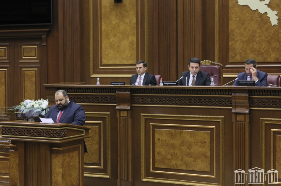 Խորհրդարանն ընդունել է տեղական ցեմենտի պաշտպանությանը միտված օրինագիծը առաջին ընթերցմամբ