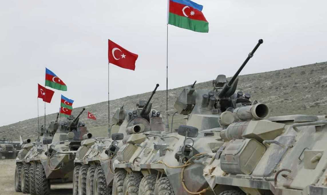 Азербайджан и Турция планируют увеличить число совместных военных учений - министр