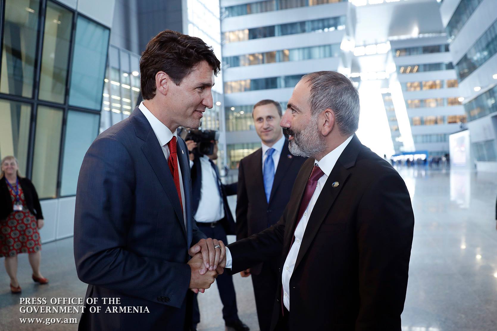 Премьер-министр Канады Джастин Трюдо прибывает в Армению 