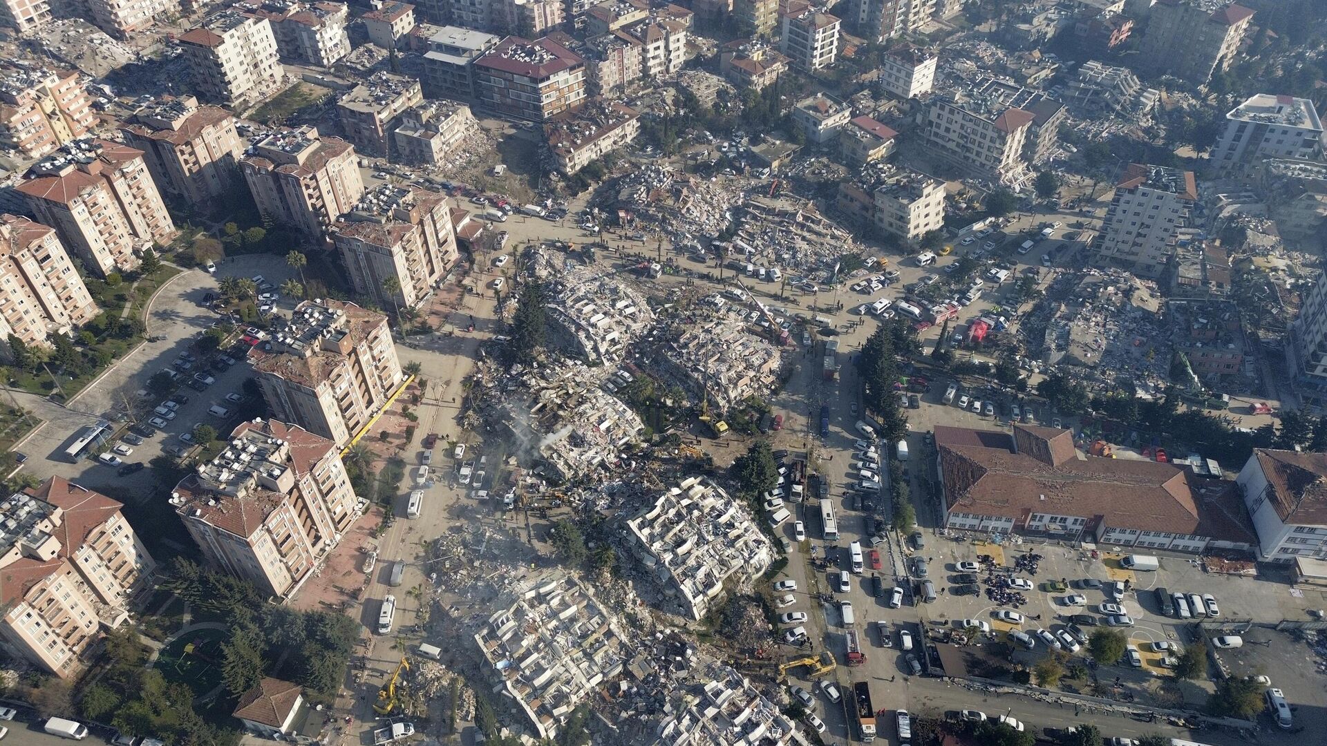 Число погибших при землетрясениях в Турции выросло до 31 643