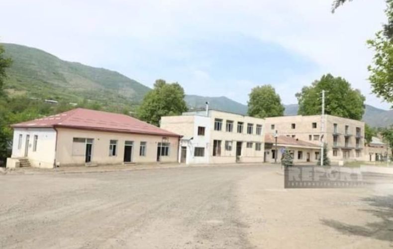 Азербайджанцы разгромили центральную библиотеку Гадрута