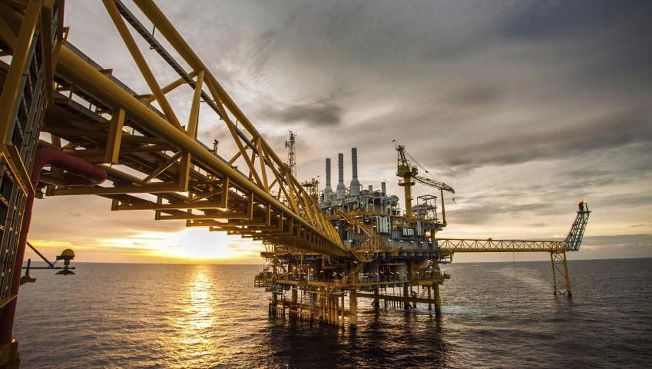 Азербайджан сократил добычу нефти и увеличил добычу газа