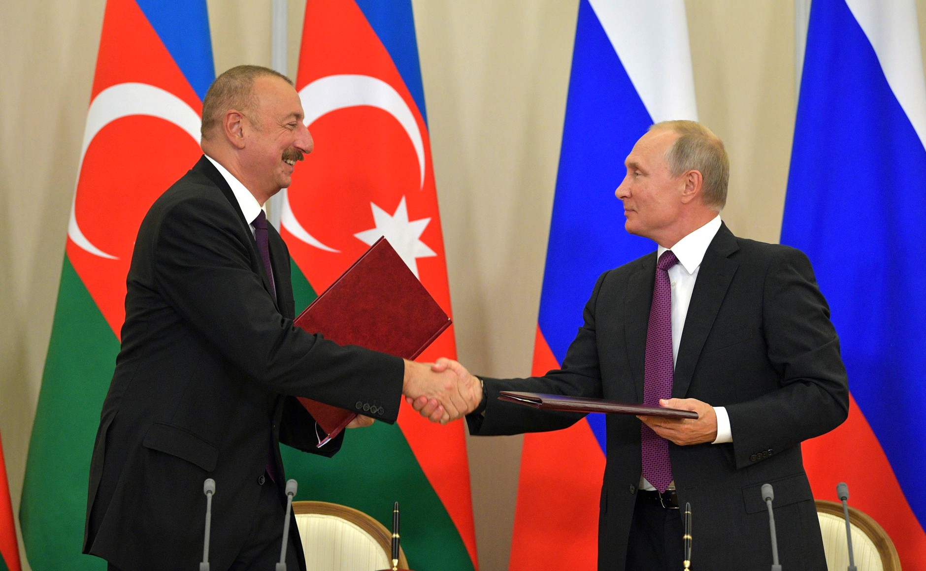 У нас очень обширное взаимодействие: Путин и Алиев встретились в Сочи