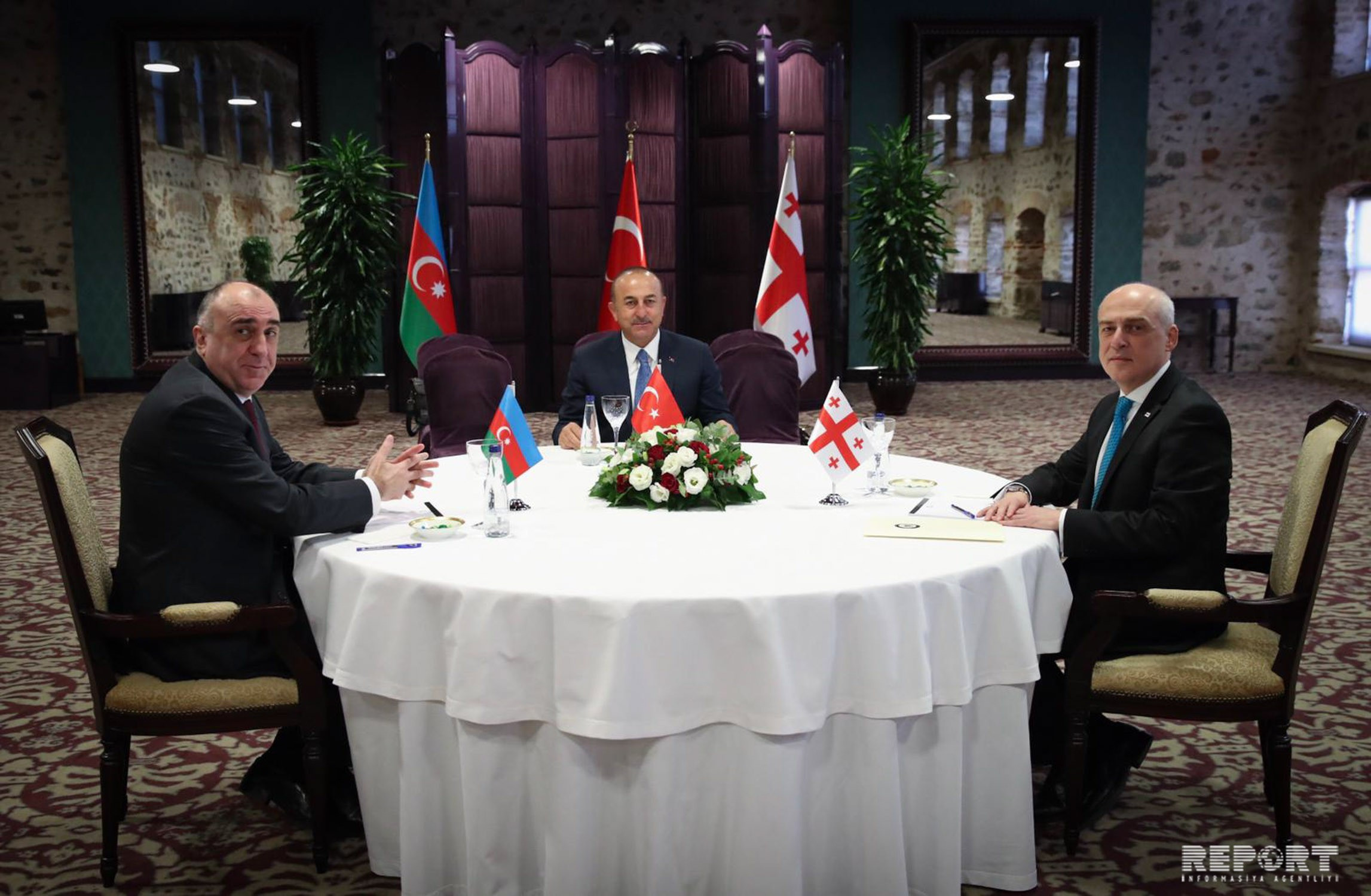 Турция и Азербайджан хотят прорубить тюркский коридор на юге Грузии
