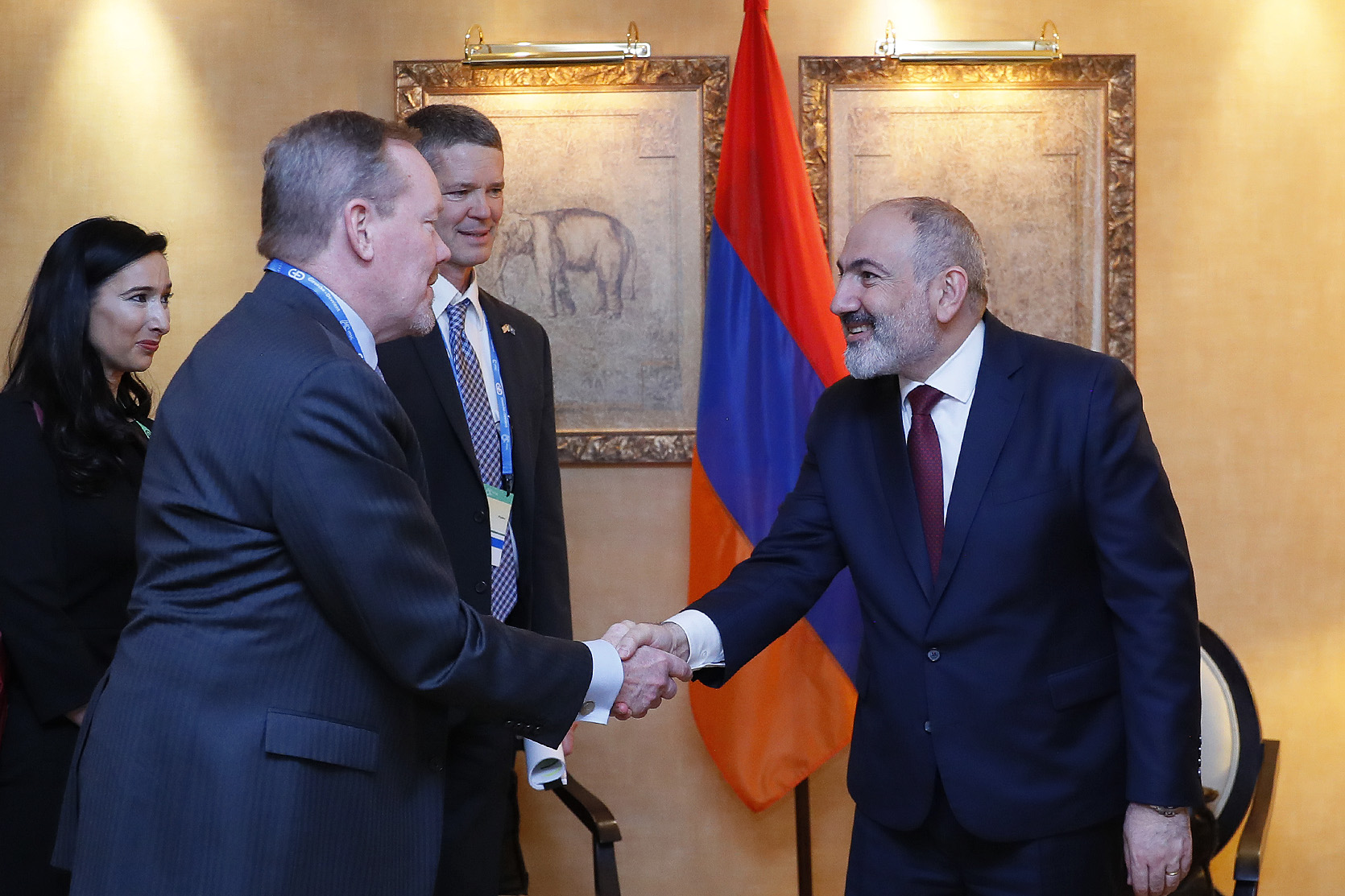 Премьер Армении и представители «Amazon Web Services» обсудили вопросы сотрудничества