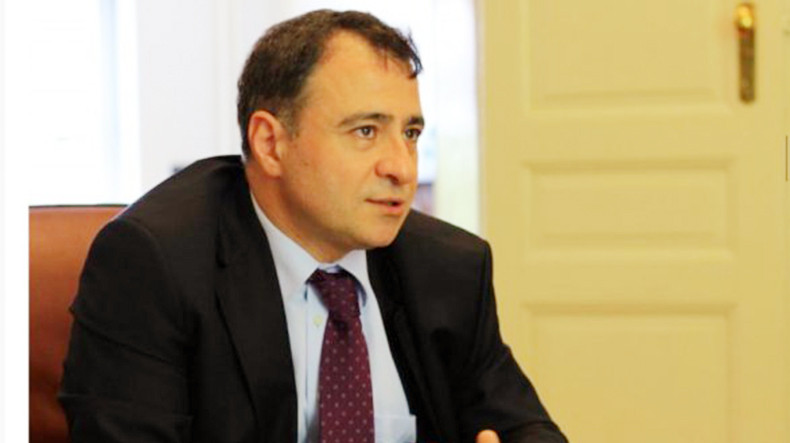 Экс-глава представительства Азербайджана в ЕС: институт выборов президента в Азербайджане уничтожен