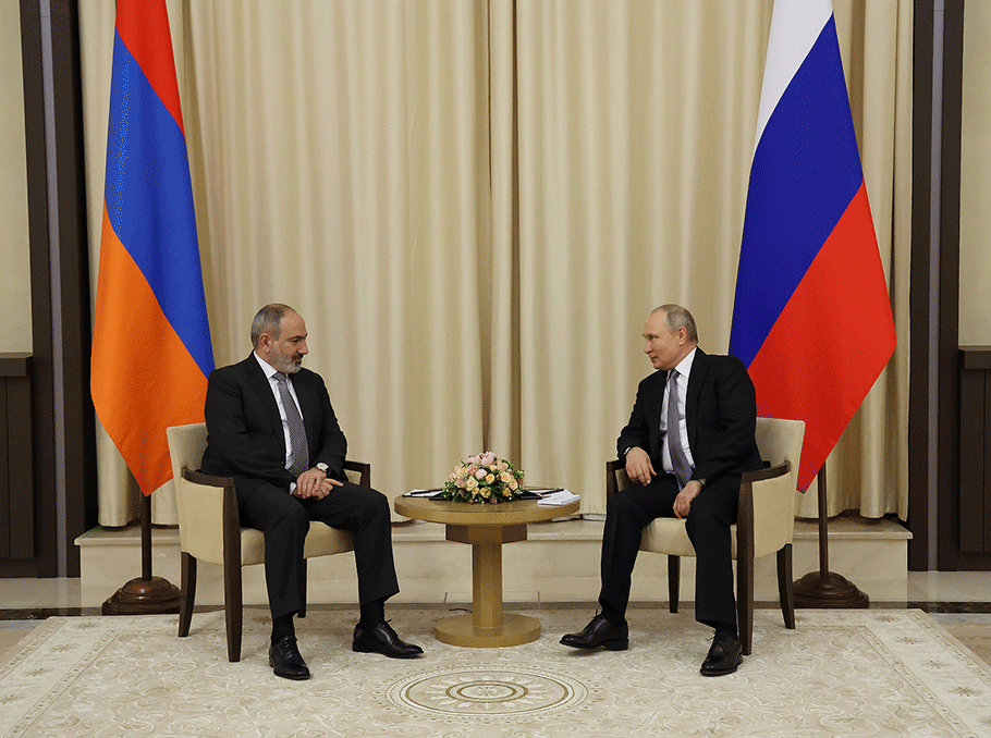 Путин и Пашинян обсудили по телефону Нагорный Карабах