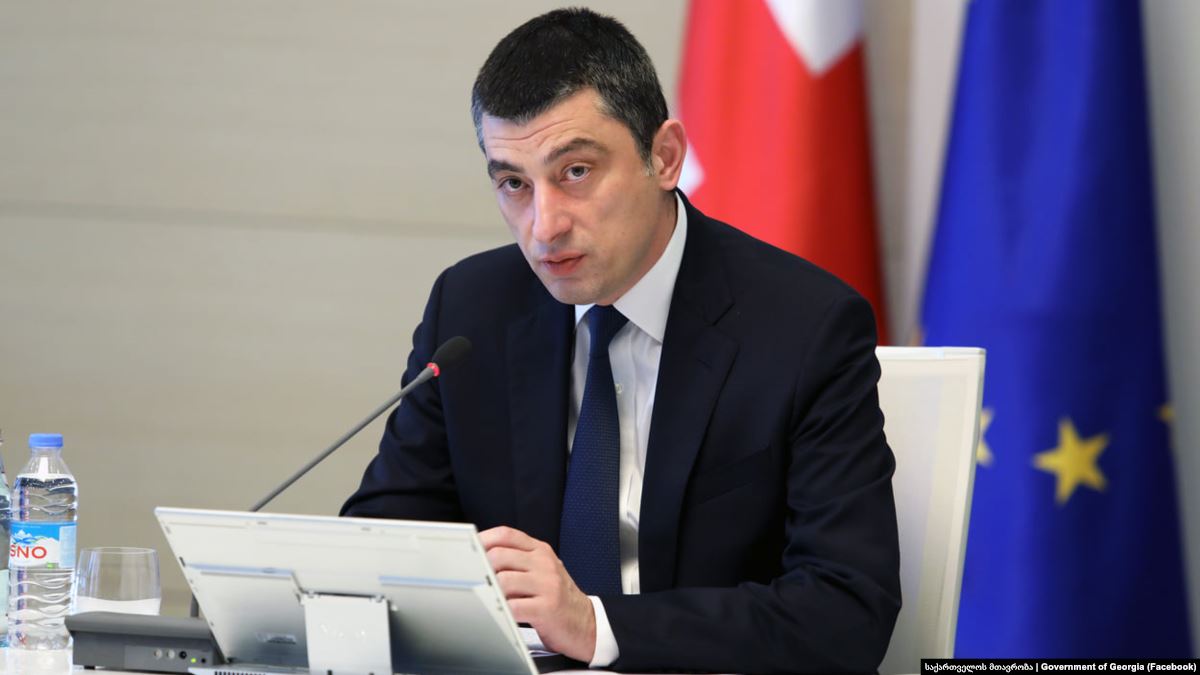 Премьер-министр Грузии назвал митингующую оппозицию безответственными политиками
