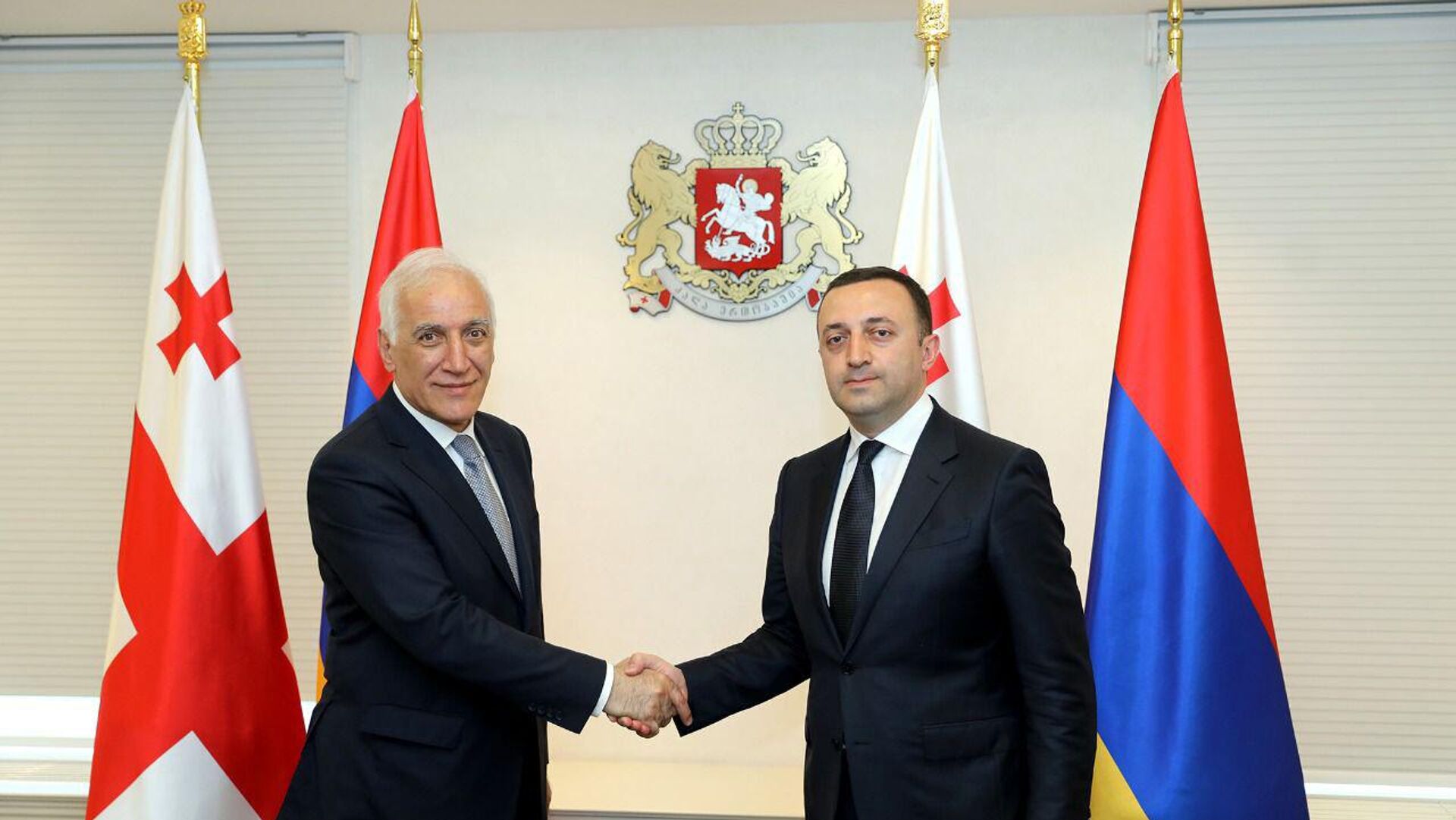 Президент Армении и премьер Грузии обсудили перспективы двустороннего сотрудничества 