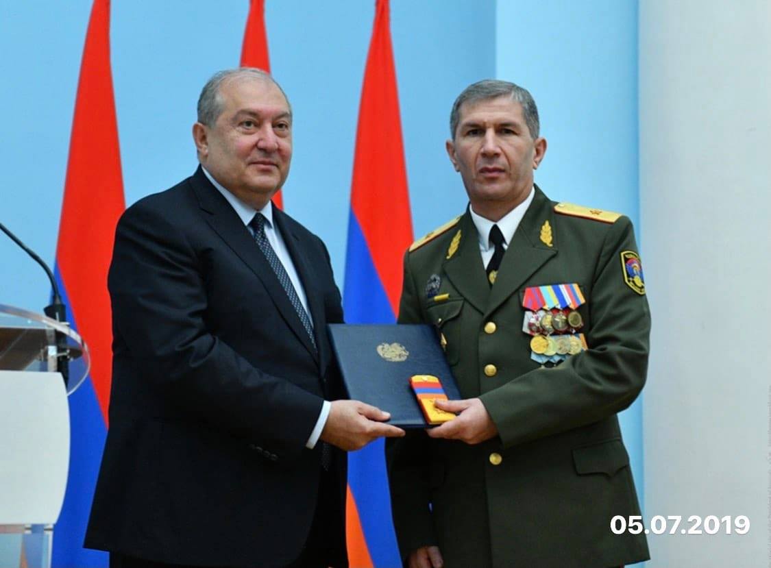 Армен Саркисян и Оник Гаспарян снова встретились и обсудили напряженную ситуацию в стране