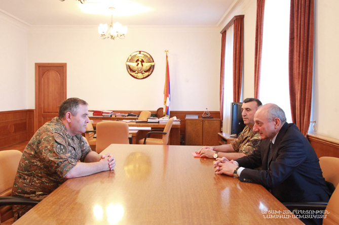 Президент Арцаха принял начальника Генштаба ВС Армении