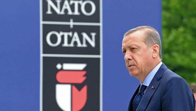 Би-би-си: Турция важна для Запада, но вопрос - насколько?