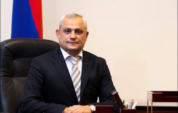 Нарек Апитонян назначен замминистра территориального управления и инфраструктуры