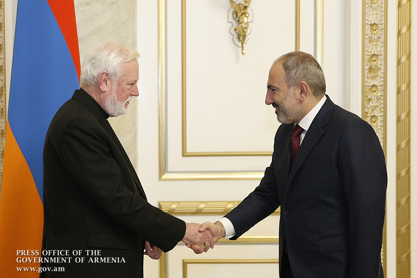 Святой Престол высоко ценит исторические связи с Арменией