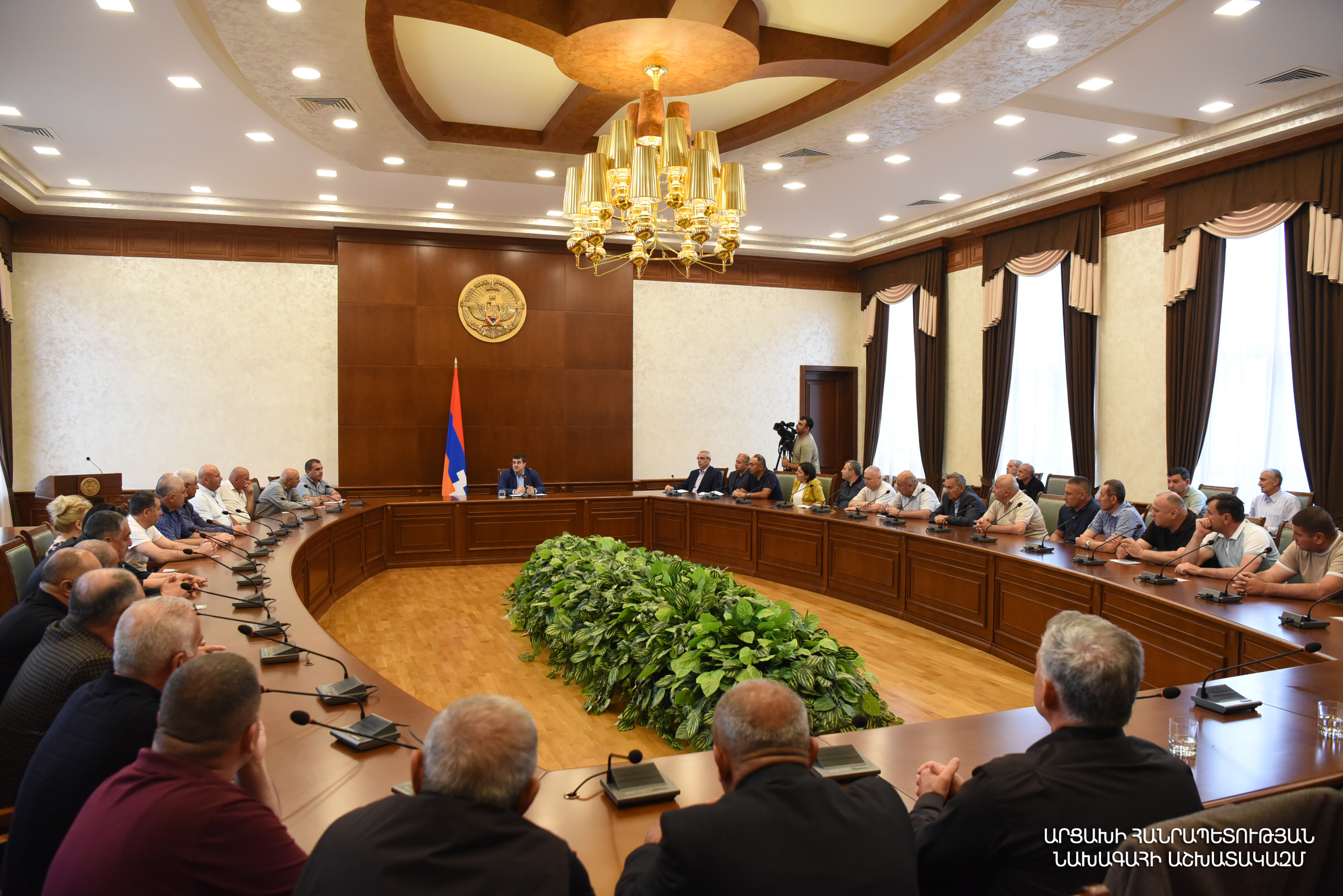Президент Арцаха представил ветеранам военно-политическую ситуацию в стране