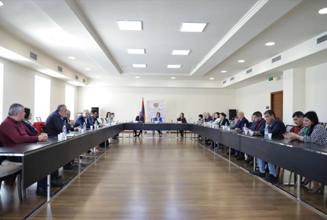 ԿԳՄՍ նախարարը համայնքային գրադարանների վերափոխման խնդիր է դրել