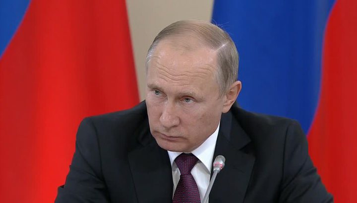 Россия и Турция упростят визовый режим - Путин 