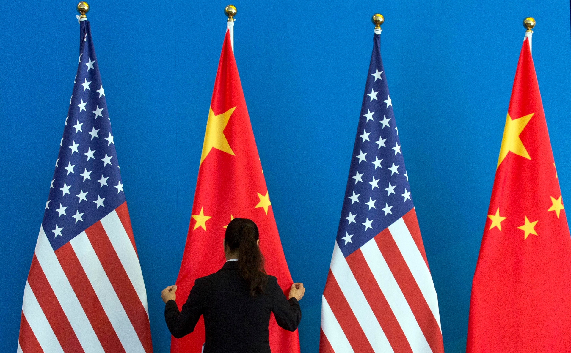 Китай готов работать над восстановлением диалога с США