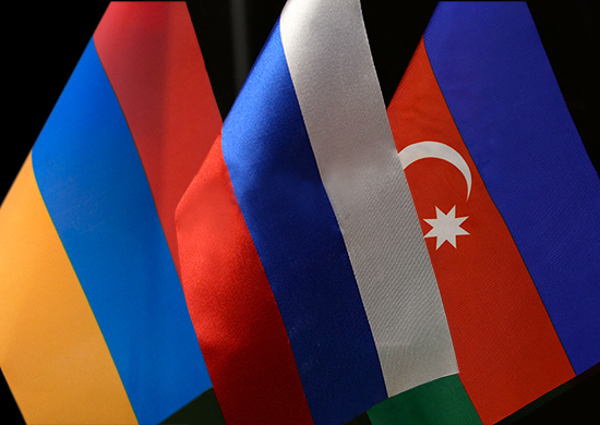 Заседание трехсторонней рабочей группы России, Армении и Азербайджана проходит в Москве