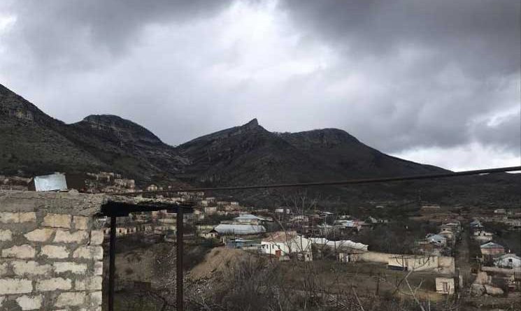Село Парух под контролем МК России, часть горы Караглух контролируют азербайджанцы 