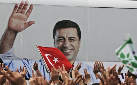 Փորձագետ. Թուրքիան ԻՊ-ի դեմ պայքարի պատրանք է ստեղծել՝ քրդերին ջախջախելու համար