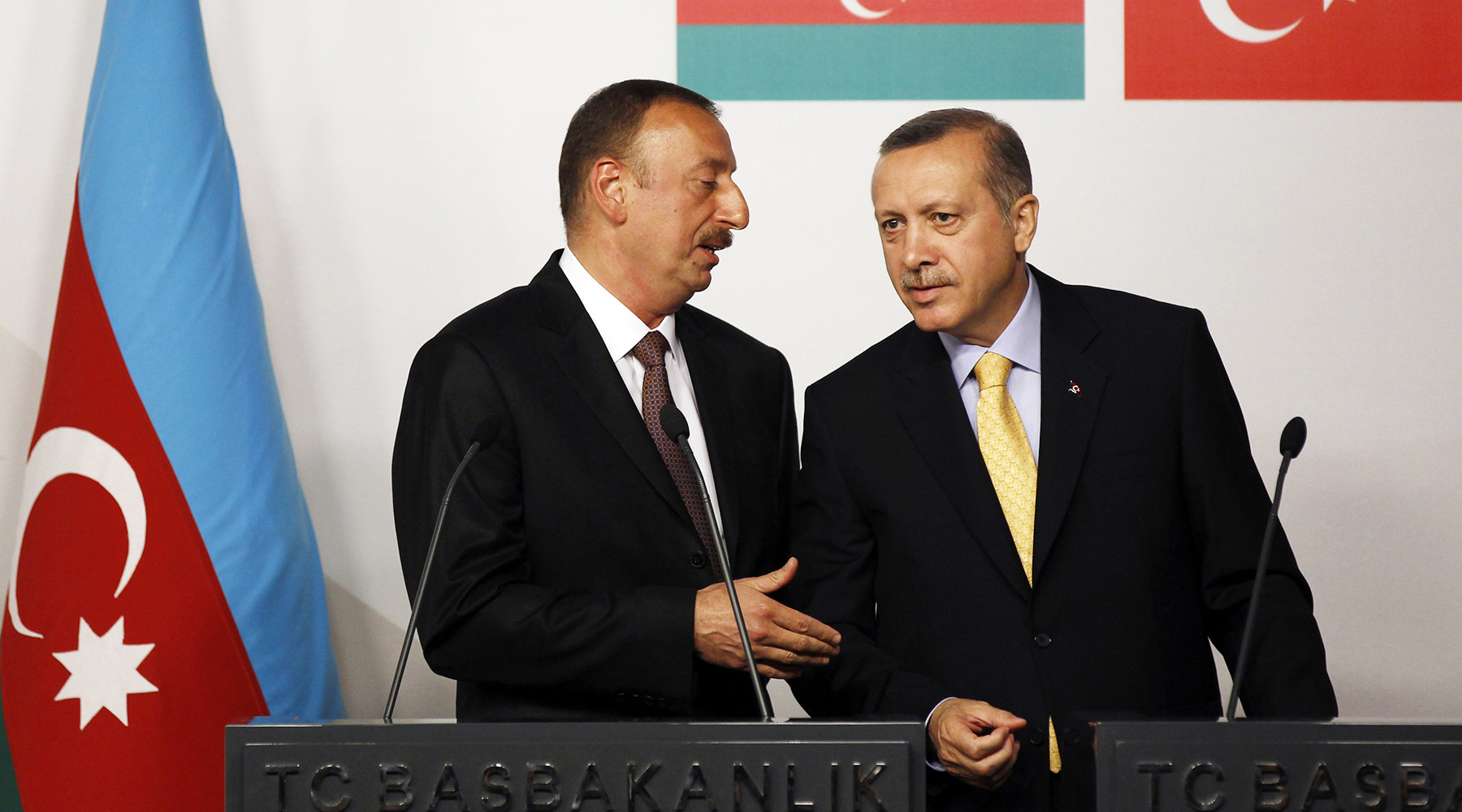 Политолог: Анкара зависит от Баку гораздо сильнее, чем Баку от Анкары