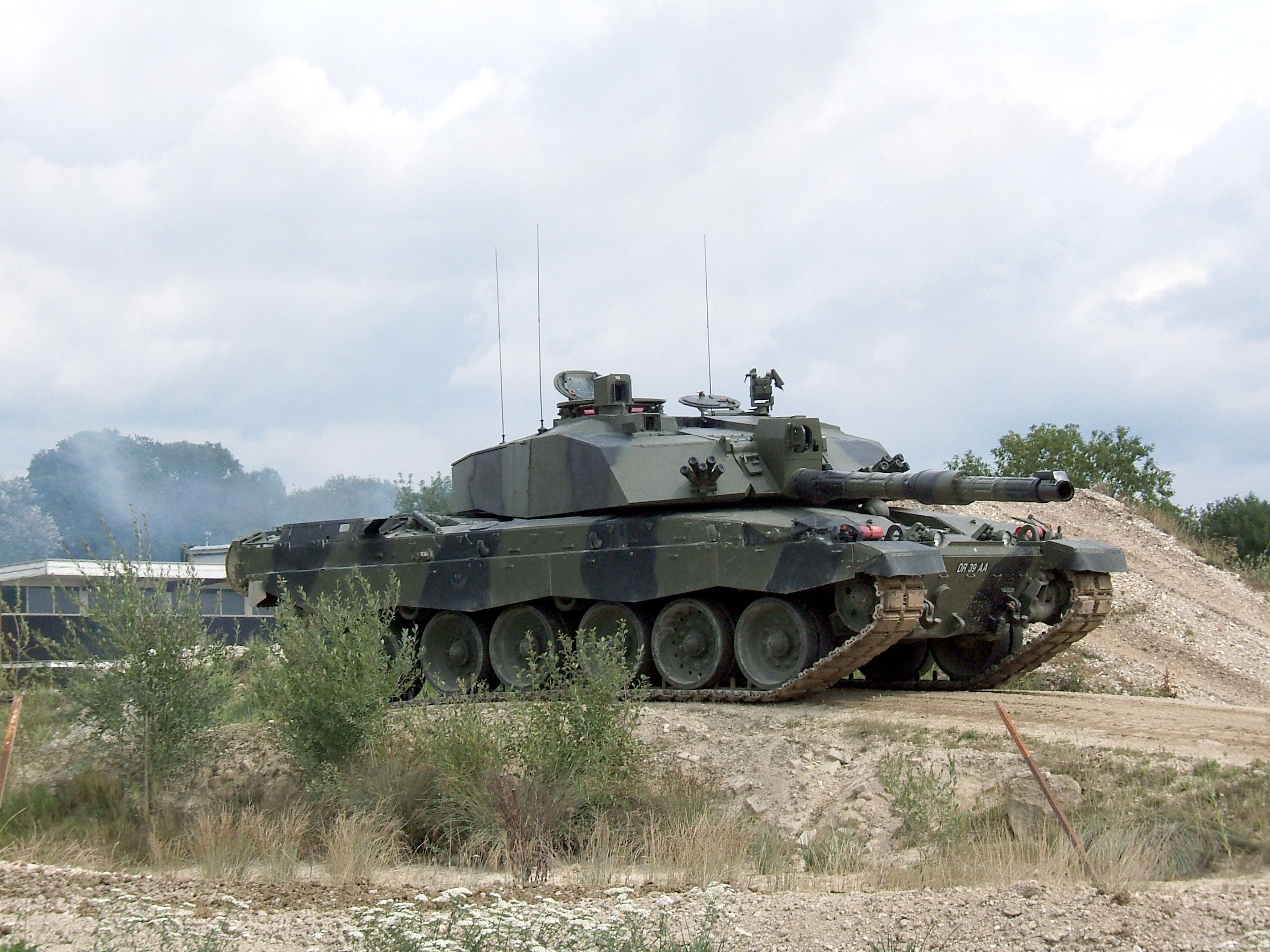 Великобритания планирует отказаться от танков - Times