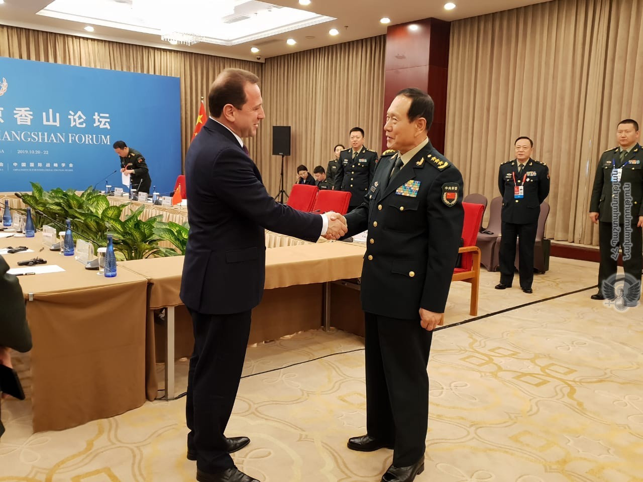 Министры обороны Армении и Китая обсудили процесс двустороннего сотрудничества