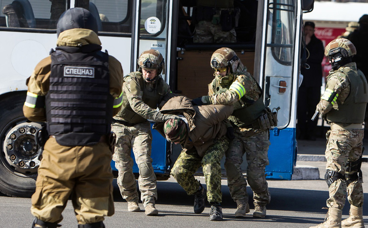 ФСБ объявила о задержании готовивших теракты в Москве на 1 сентября членов ИГ