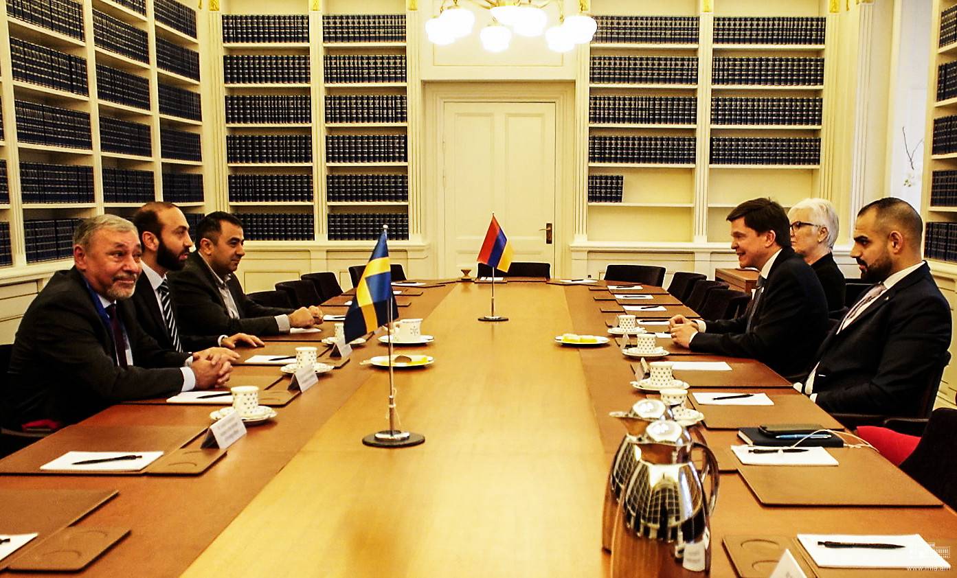 Глава МИД Армении и председатель Риксдага Швеции обсудили вопрос армянских военнопленных