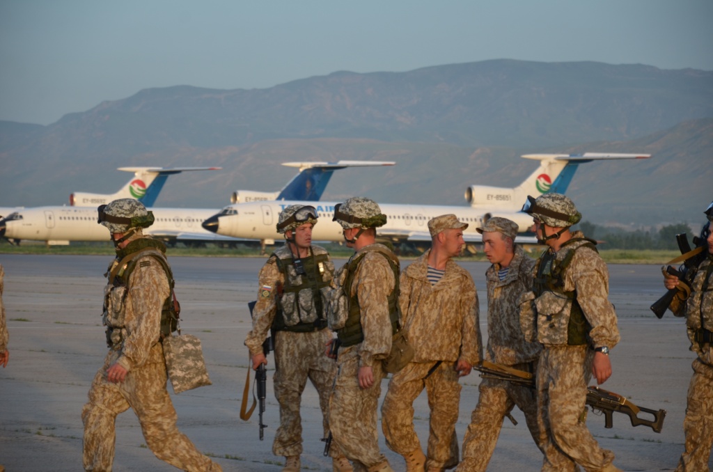 ОДКБ создает авиагруппировки для переброски войск в зоны конфликта