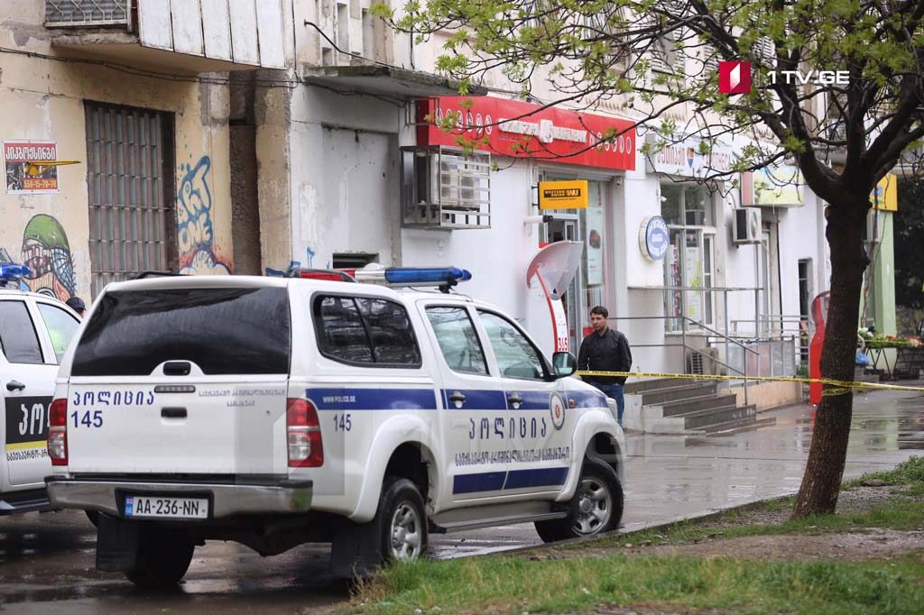 Нападение на Liberty Bank в Тбилиси: ранены два человека