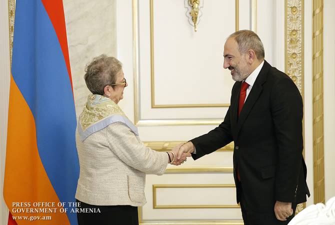У Армении и ЕС насыщенная повестка сотрудничества: Пашинян принял посла ЕС в Армении