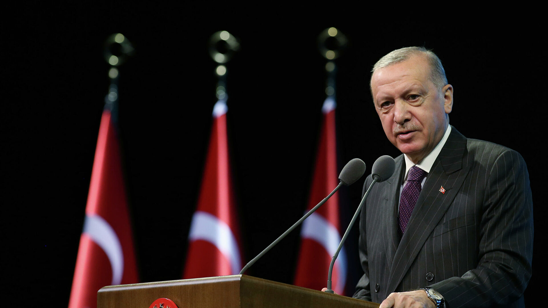 Эрдоган вновь предлагает изменить конституцию Турции